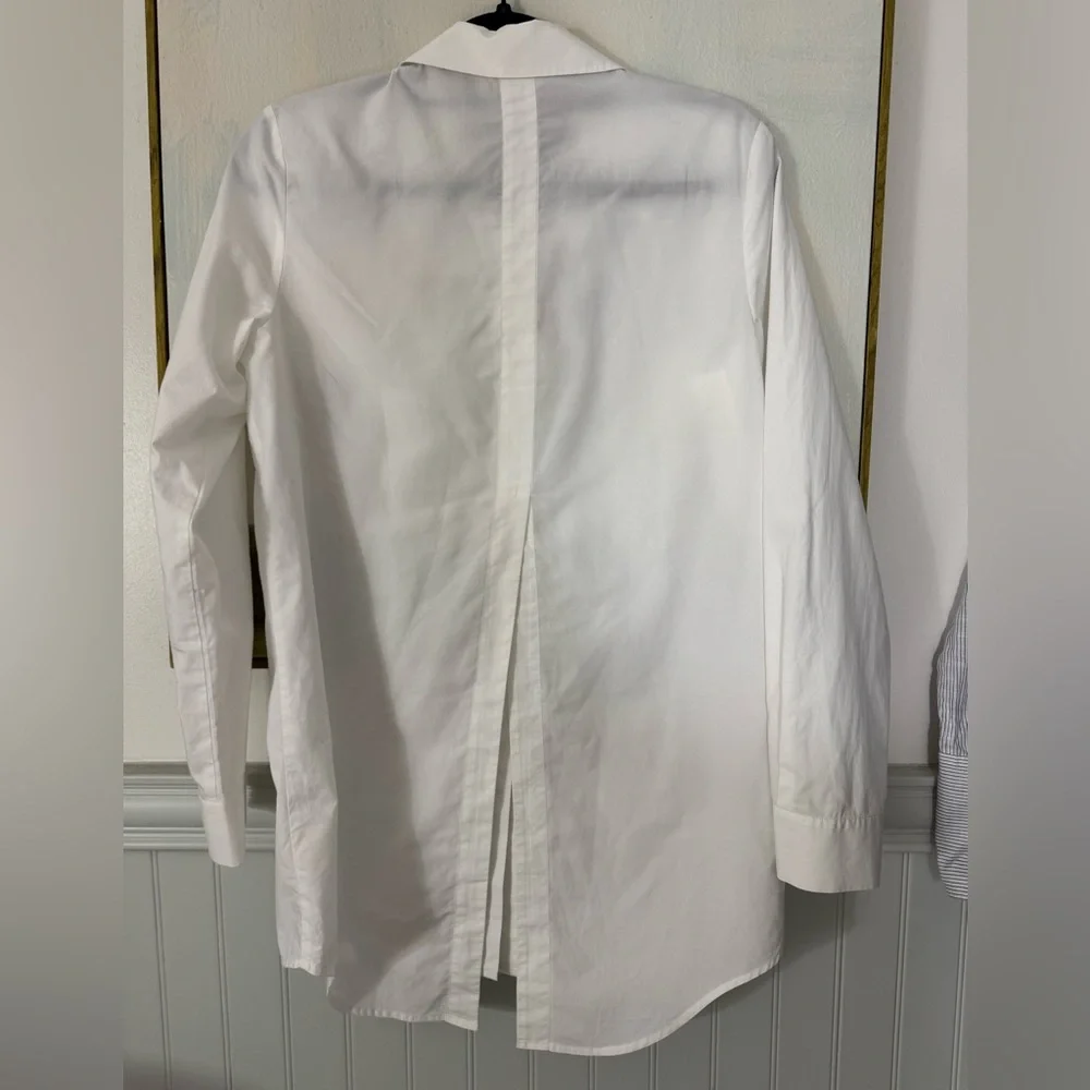 L'AGENCE Layla Split Back Button Down Shirt size S - Picture 6 of 6